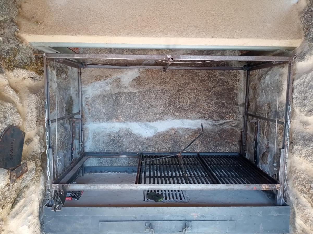 Albergue Do Xures Habitacion Compartida Mixta 8 Plazas Maus de Salas Eksteriør bilde